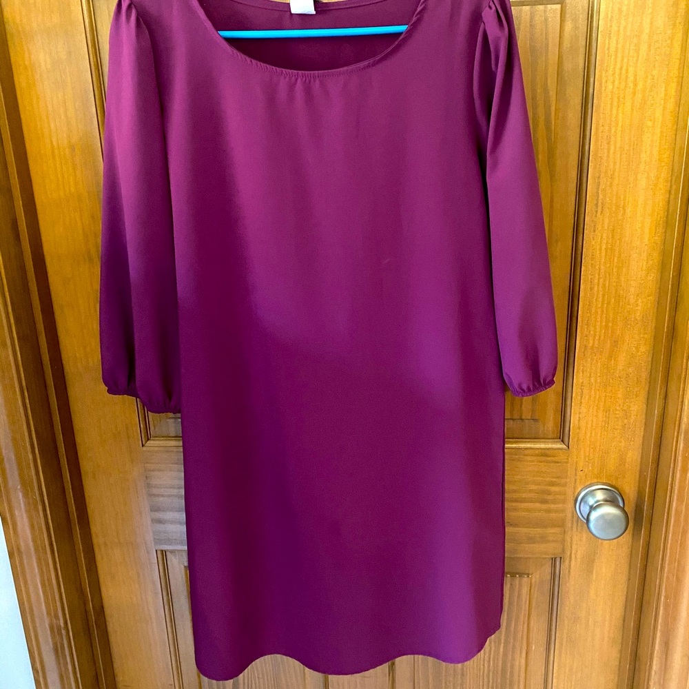 Long Sleeve Burgundy Shift Dress, size Small